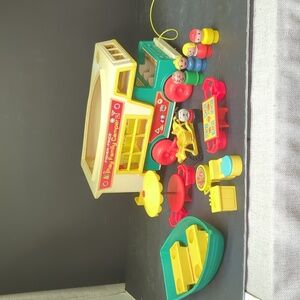 #19 Vintage 1974 Fisher Price Play Family Camper Little People Playset #994